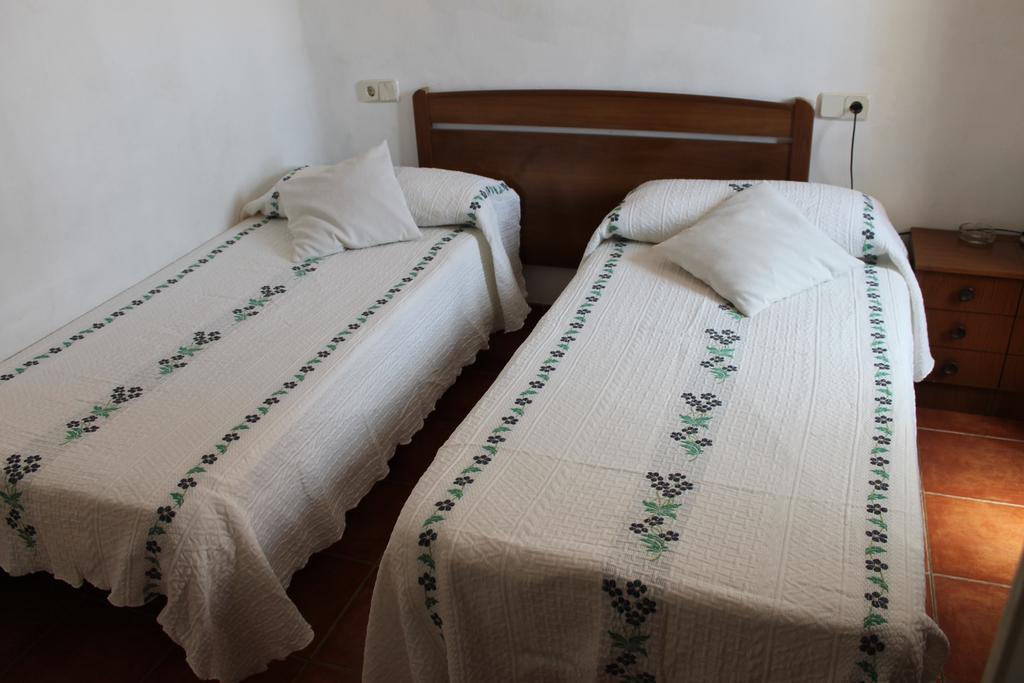Hostal Graciela Madrid Exterior photo